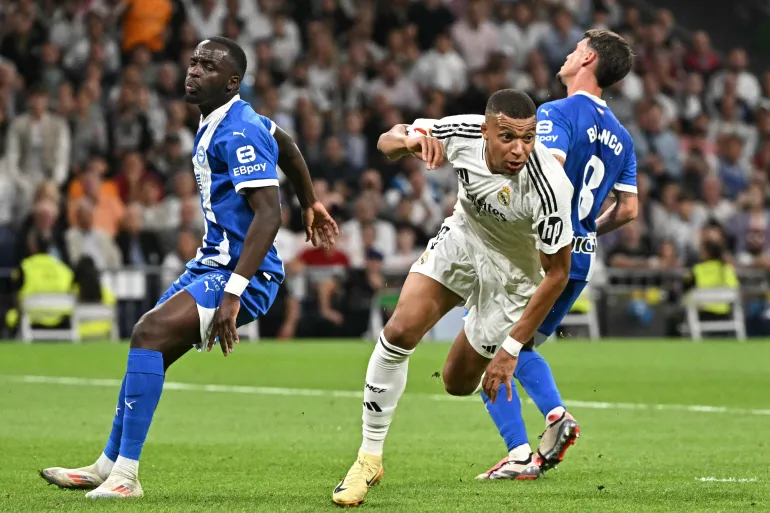 ريال مدريد وألافيس في الدوري الإسباني: تحدٍ جديد للملكي بعد سلسلة من الهزائم