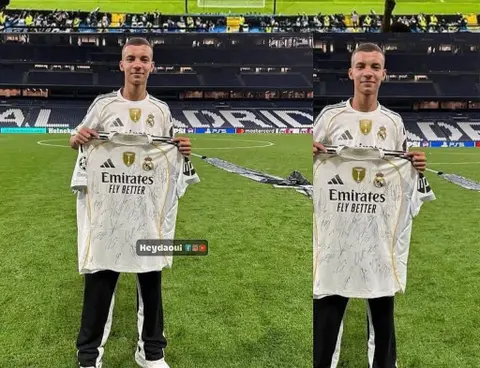 ريال مدريد يمنح الطفل المغربي عبد الرحيم أوحيدا شرف تنفيذ ضربة البداية أمام إسبانيول