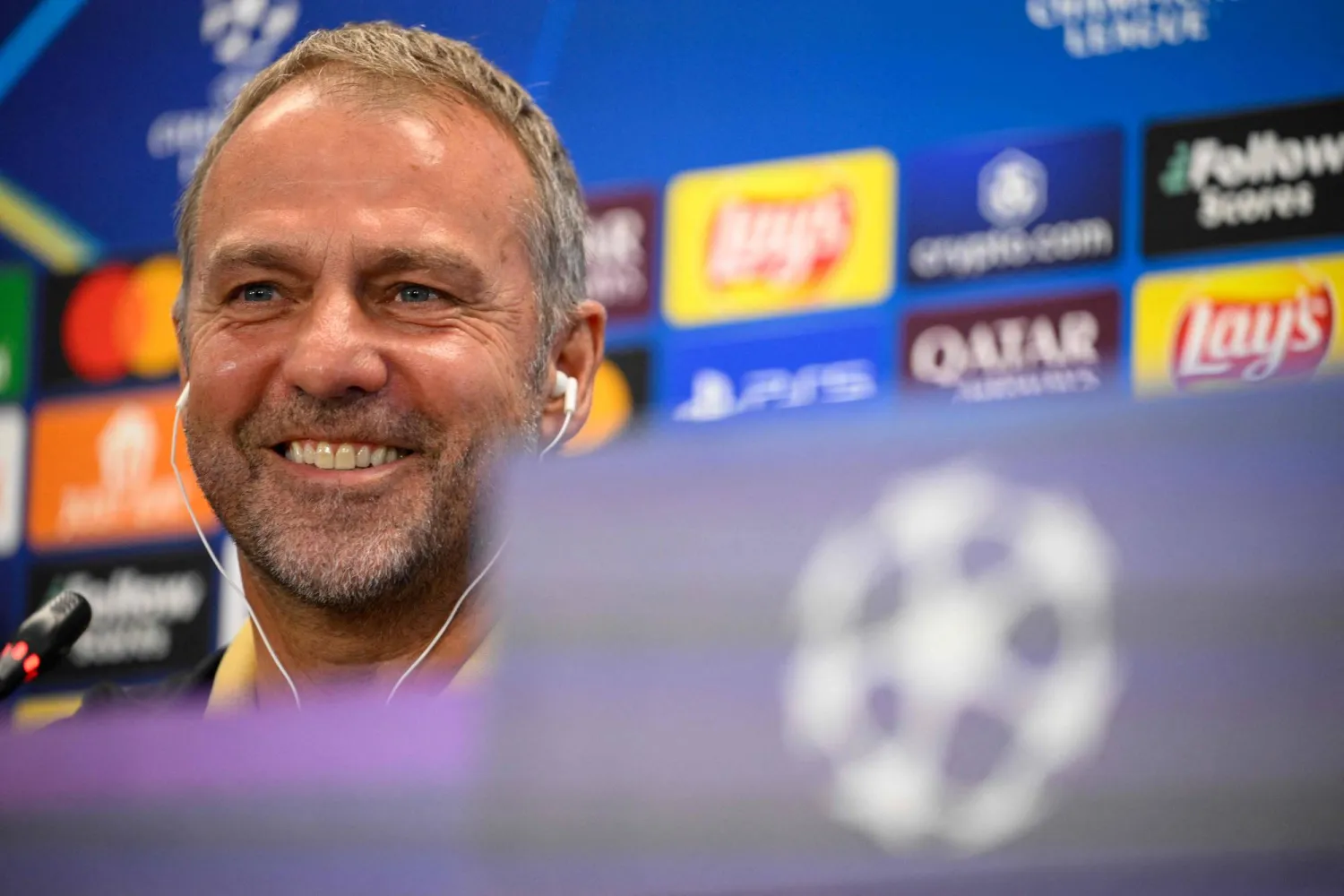 فليك: برشلونة مرشح للتتويج بدوري أبطال أوروبا ويستعد لمواجهة باريس سان جيرمان